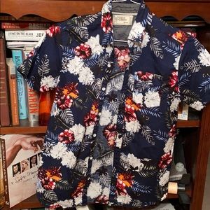 Free Planet Floral T-Shirt